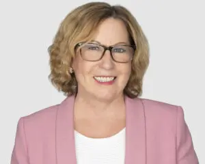 The Future of Cannabis Delivery Payment Processing – A Conversation with Cathy Corby Iannuzzelli of KindTap